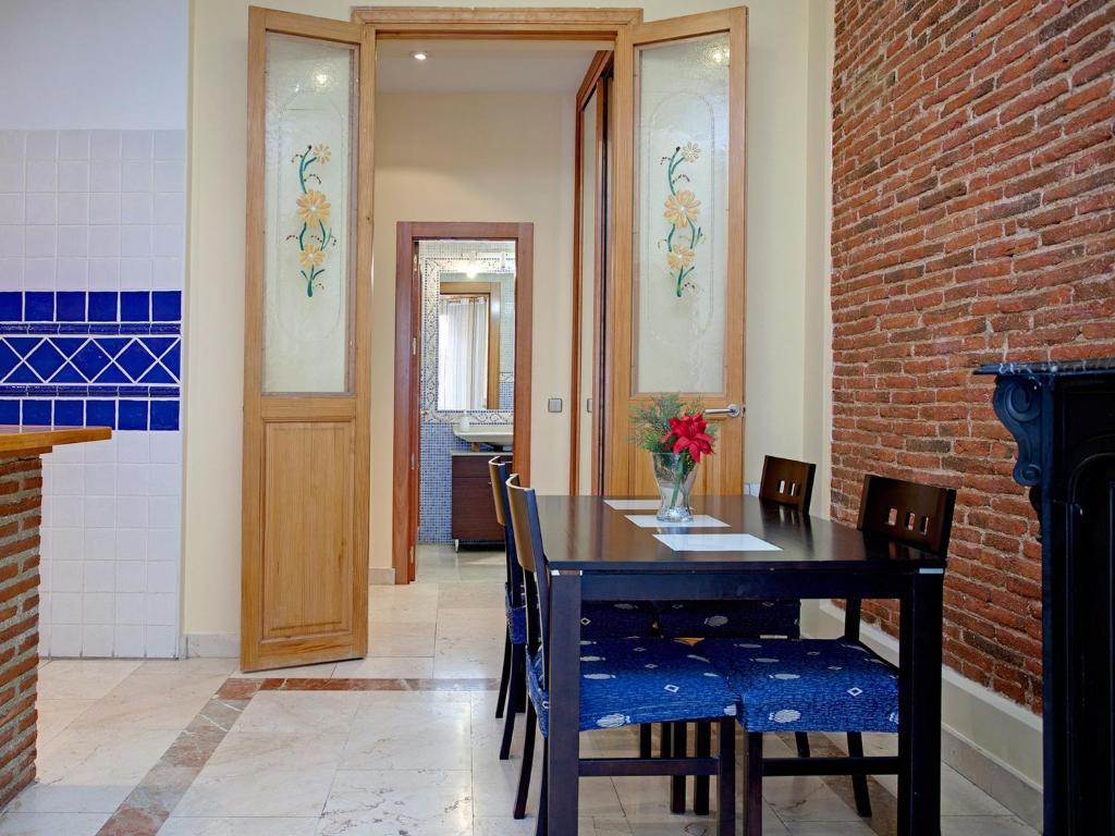 Santa Ana Apartamento Мадрид Номер фото
